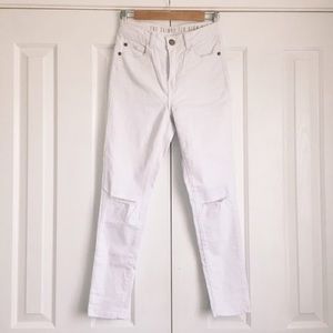 Cotton on white distressed cropped skinny jean